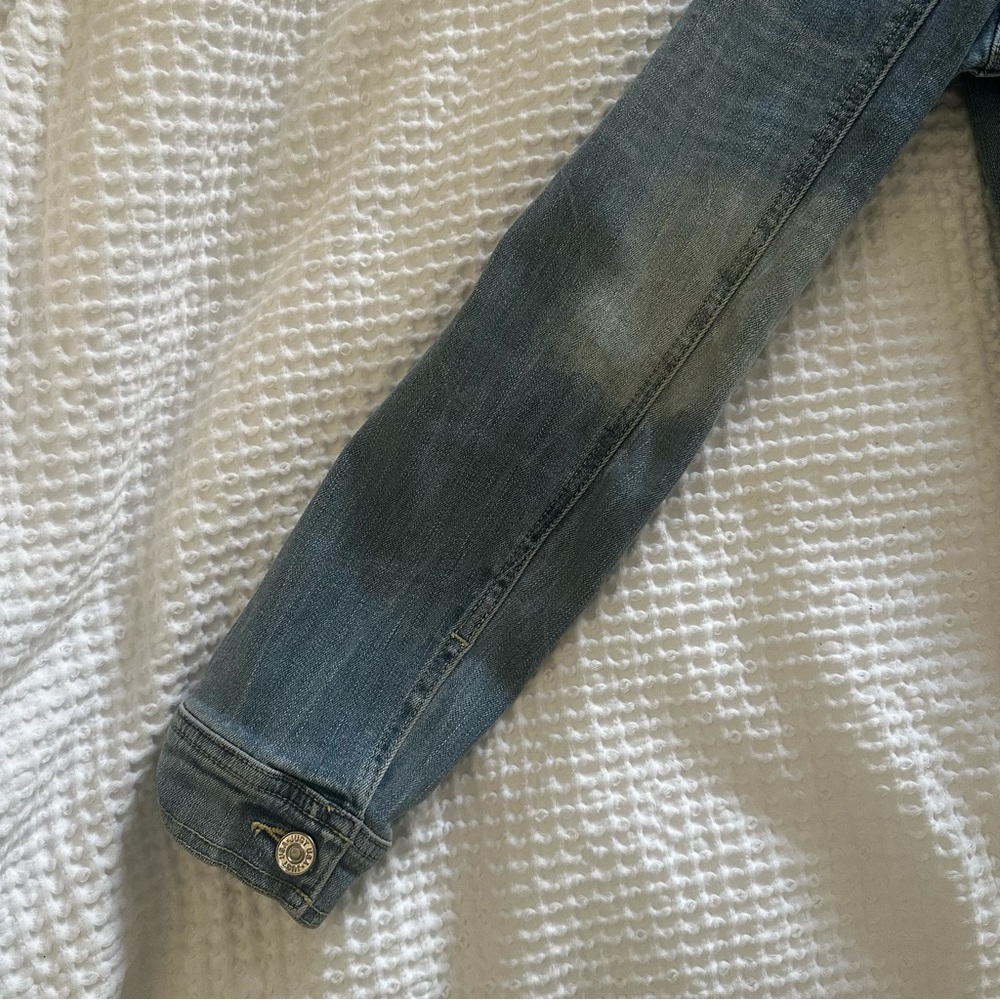 Light Blue Denim Jacket - Picture 6 of 9